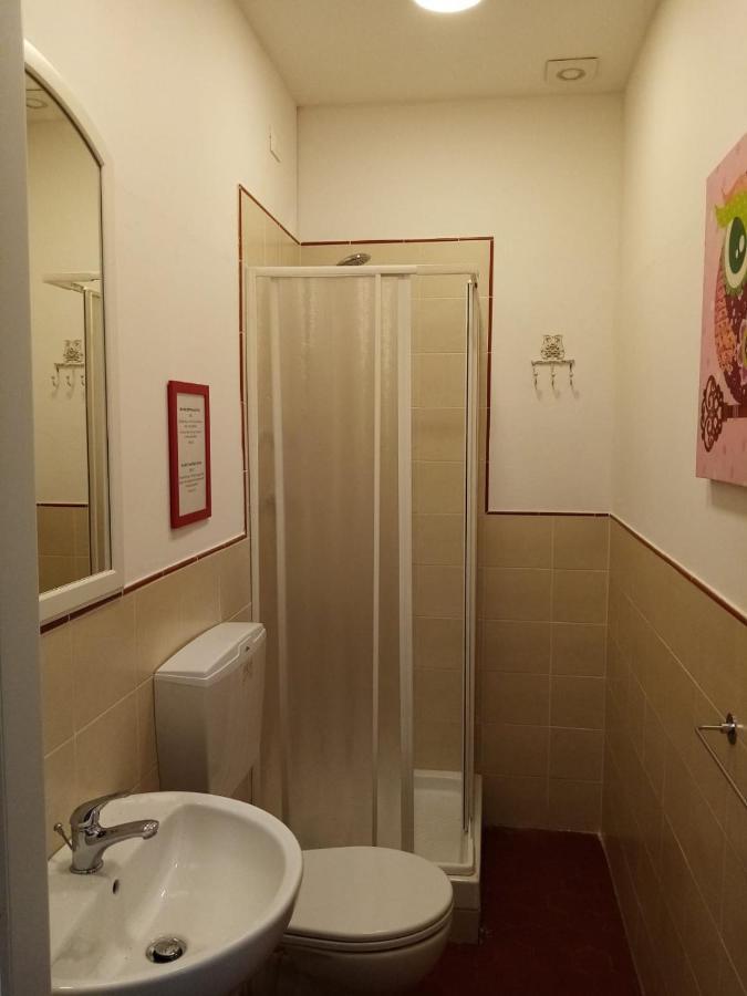 Binario 5 Bed & Breakfast Lucca Eksteriør bilde